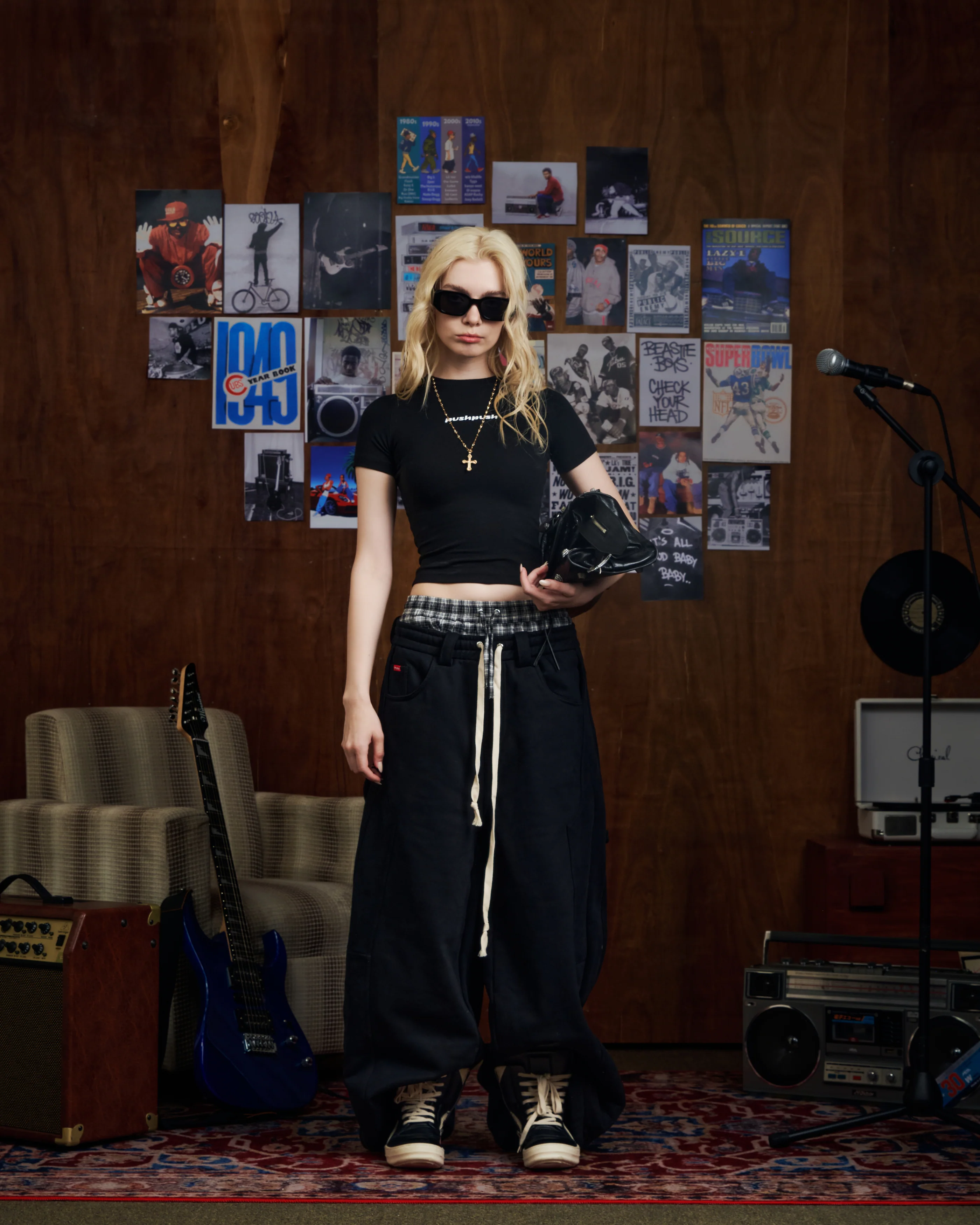 GIGI RAGLAN TEE - Image 16